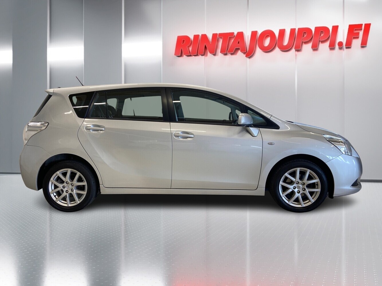 Toyota Verso vaihtoauto
