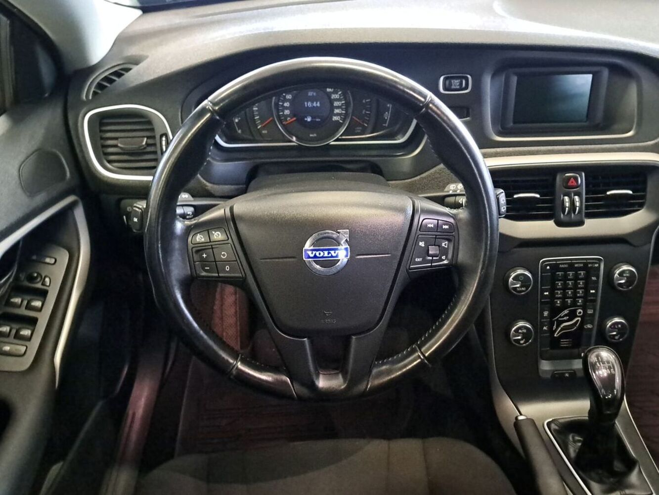 Volvo V40 vaihtoauto