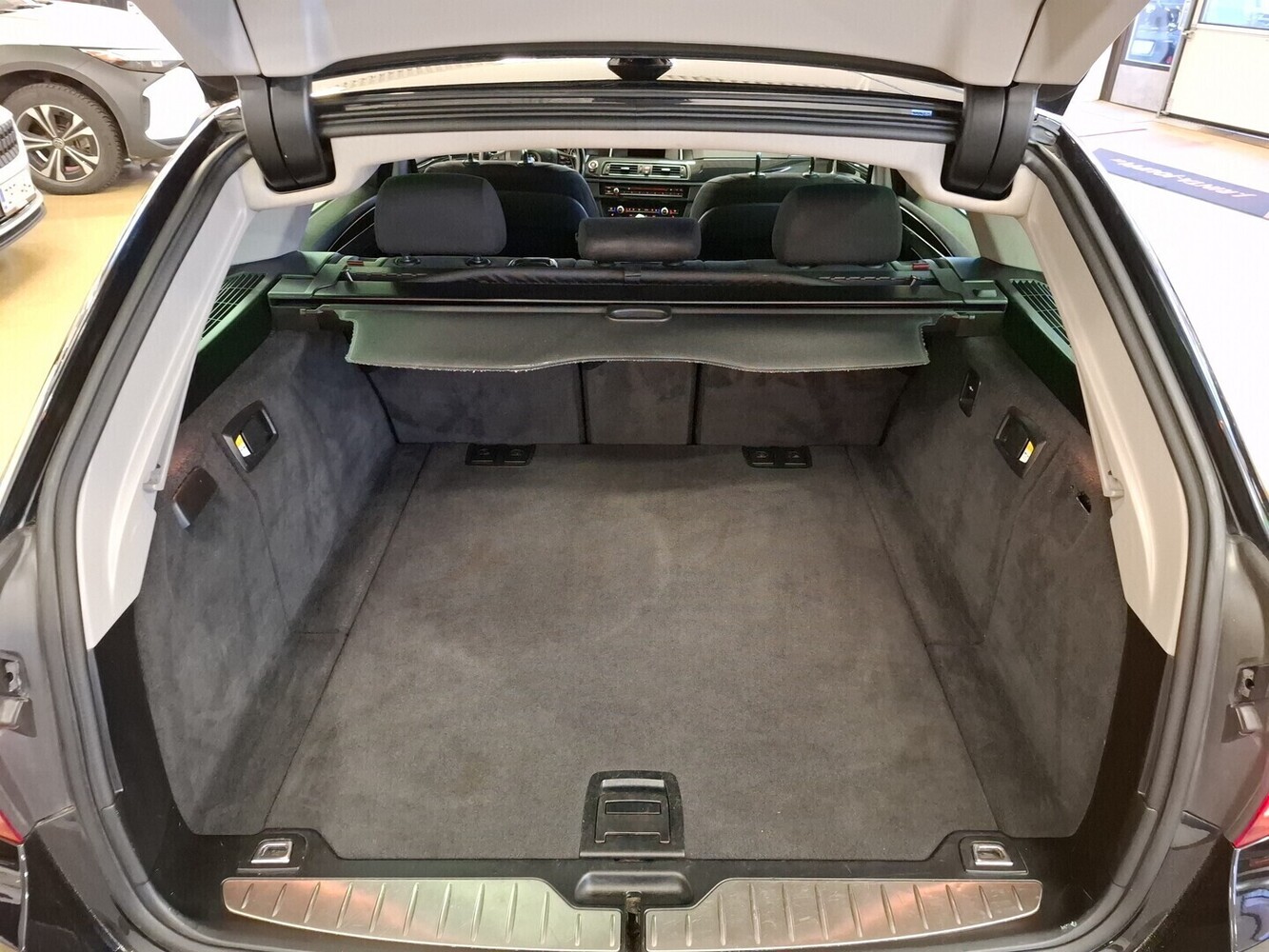 BMW 518 vaihtoauto