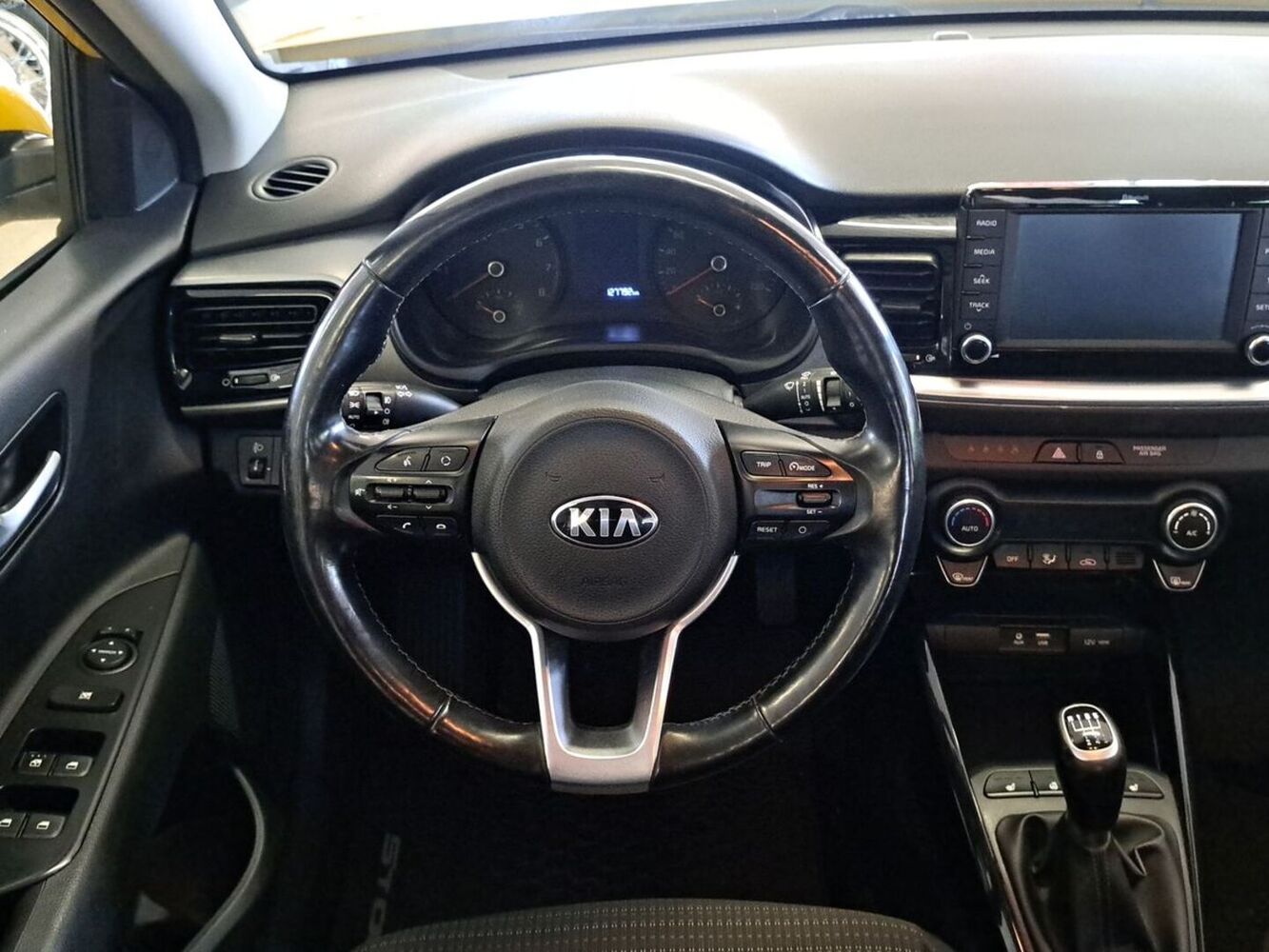 Kia Stonic vaihtoauto