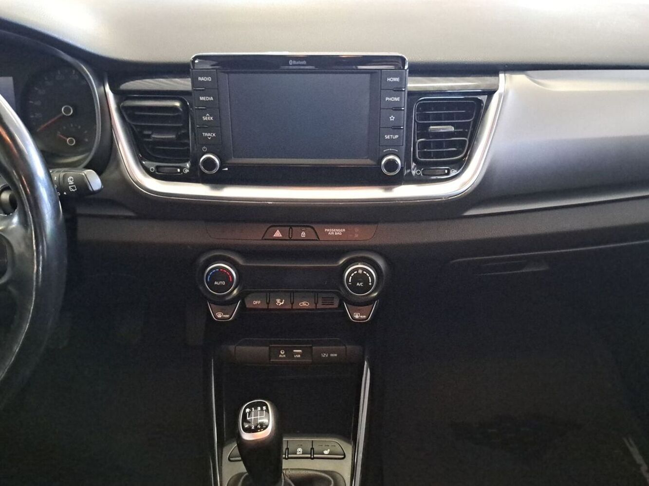 Kia Stonic vaihtoauto