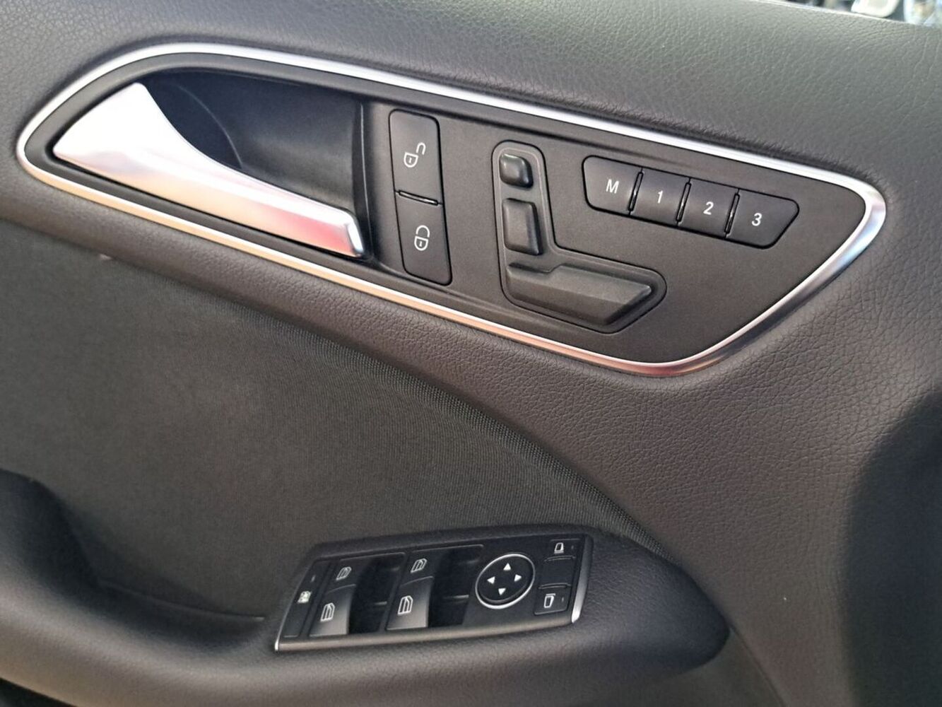 Mercedes-Benz B vaihtoauto