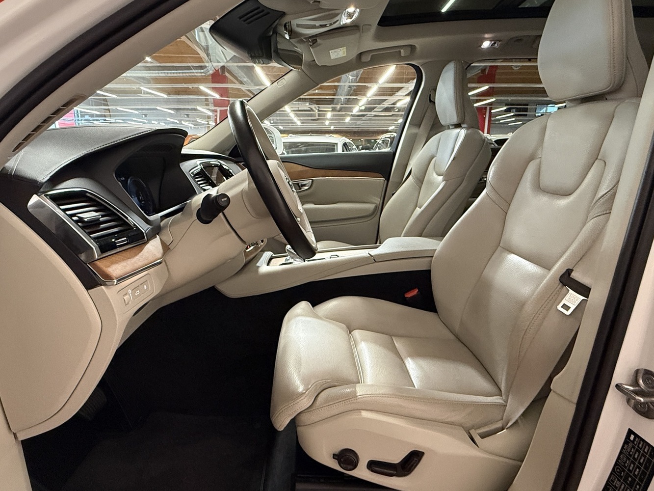 Volvo XC90 vaihtoauto