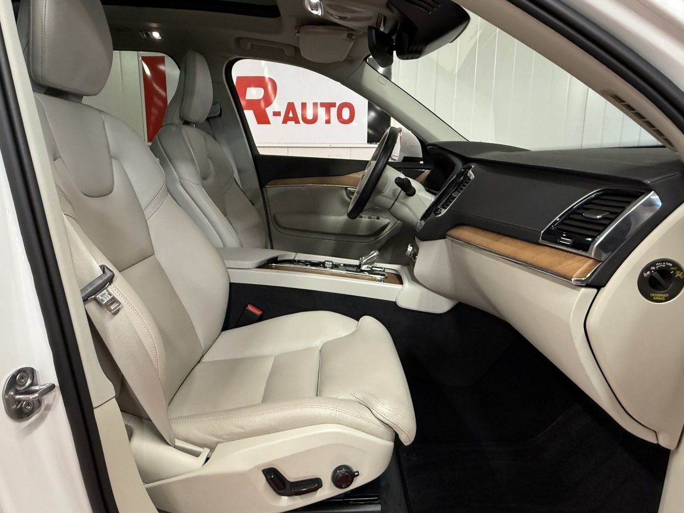 Volvo XC90 vaihtoauto