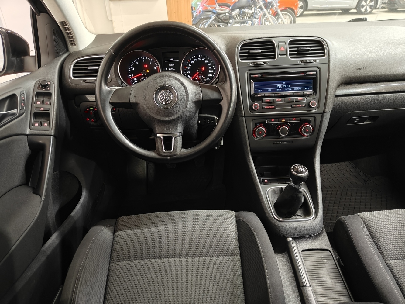 Volkswagen Golf vaihtoauto