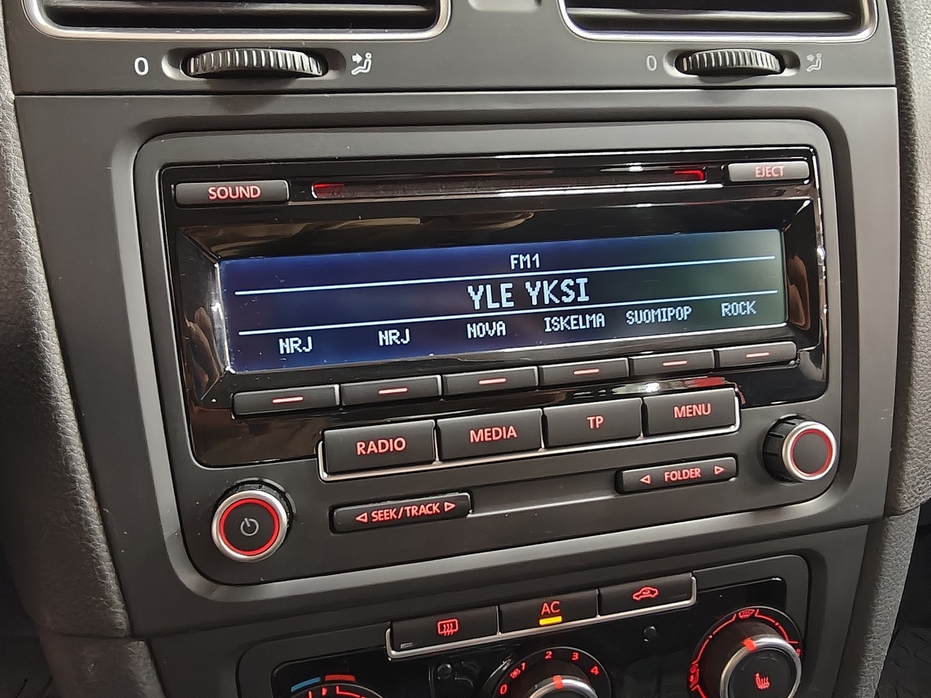 Volkswagen Golf vaihtoauto