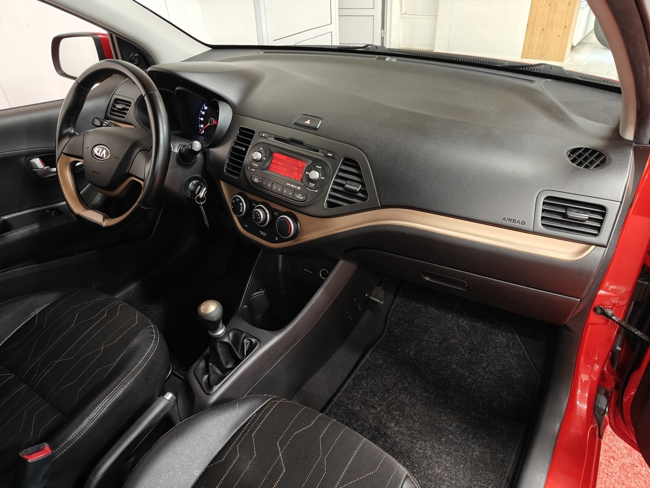 Kia Picanto vaihtoauto