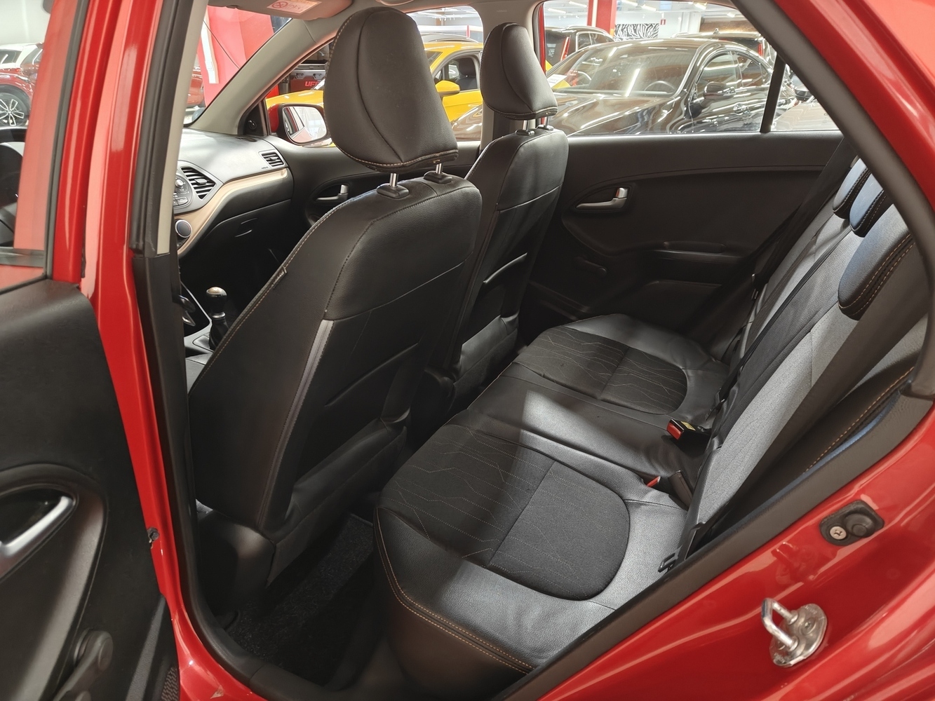 Kia Picanto vaihtoauto
