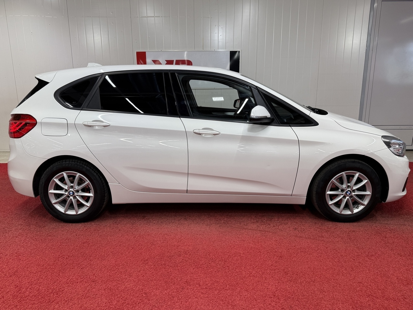 BMW 218 vaihtoauto