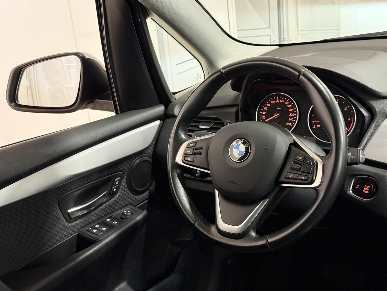 BMW 218 vaihtoauto
