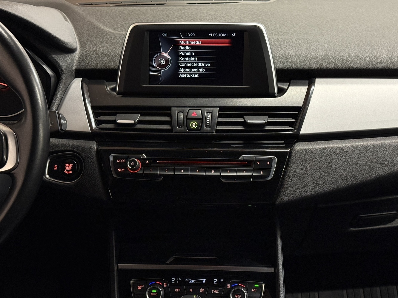 BMW 218 vaihtoauto