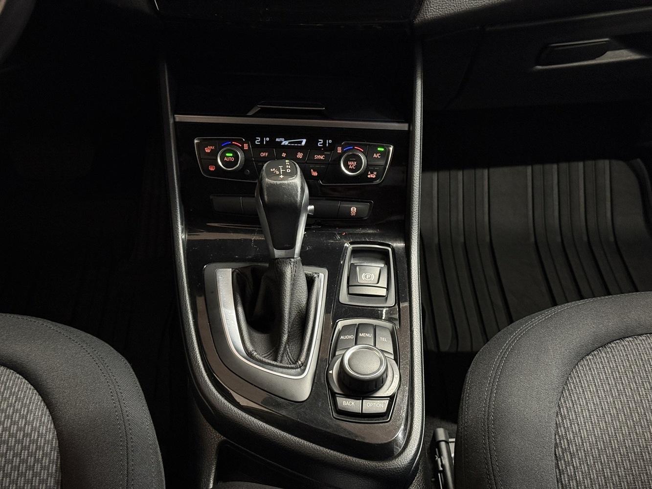 BMW 218 vaihtoauto
