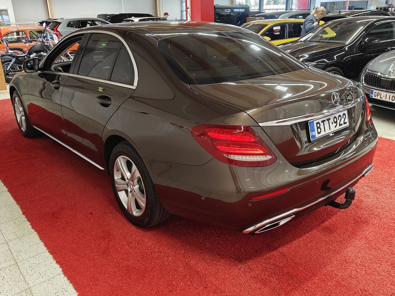 Mercedes-Benz E vaihtoauto