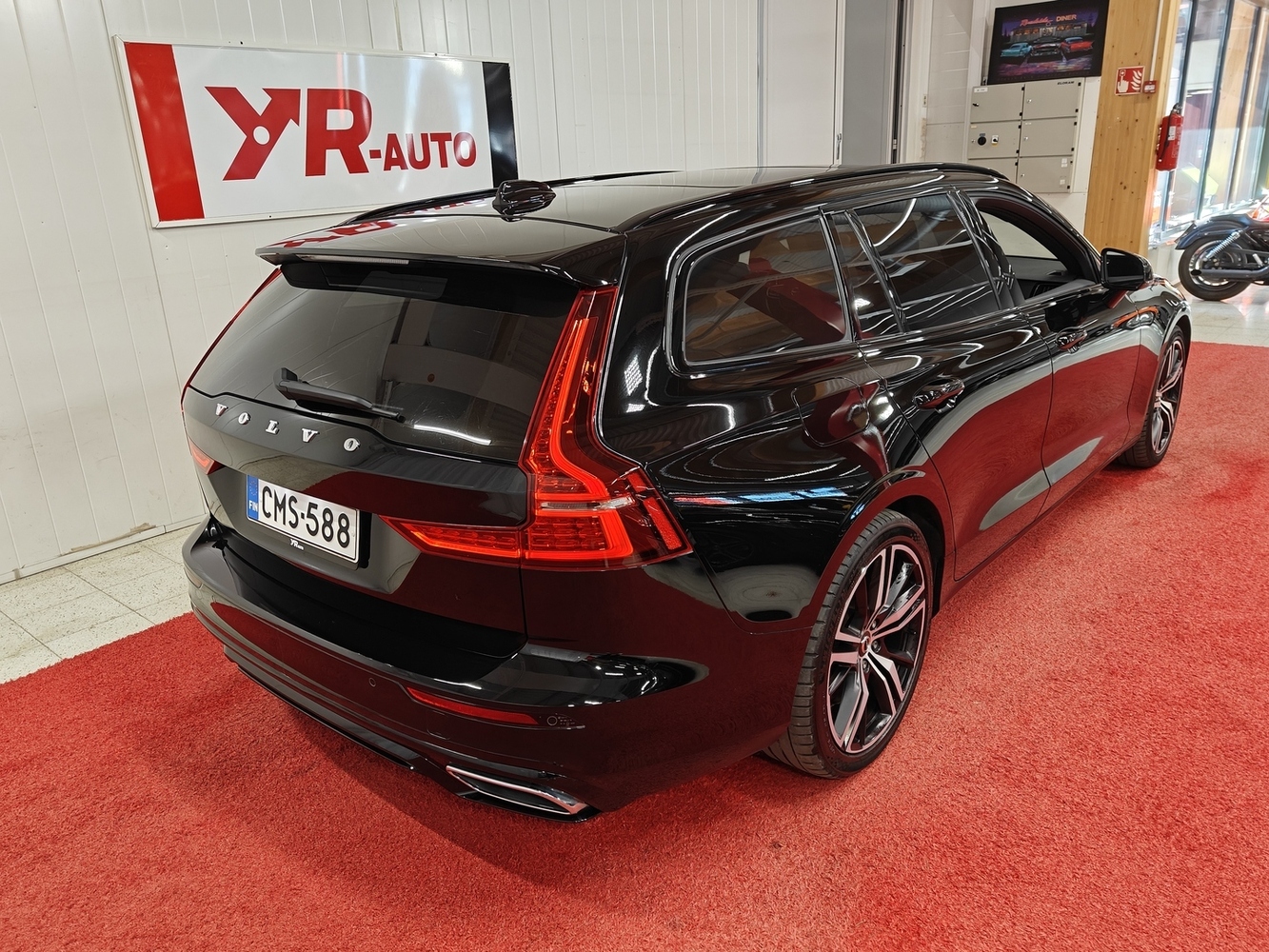Volvo V60 vaihtoauto