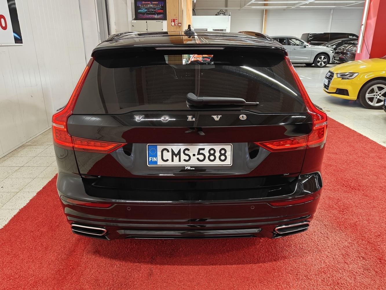 Volvo V60 vaihtoauto