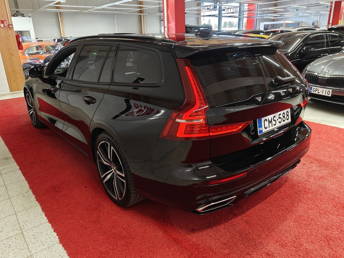 Volvo V60 vaihtoauto
