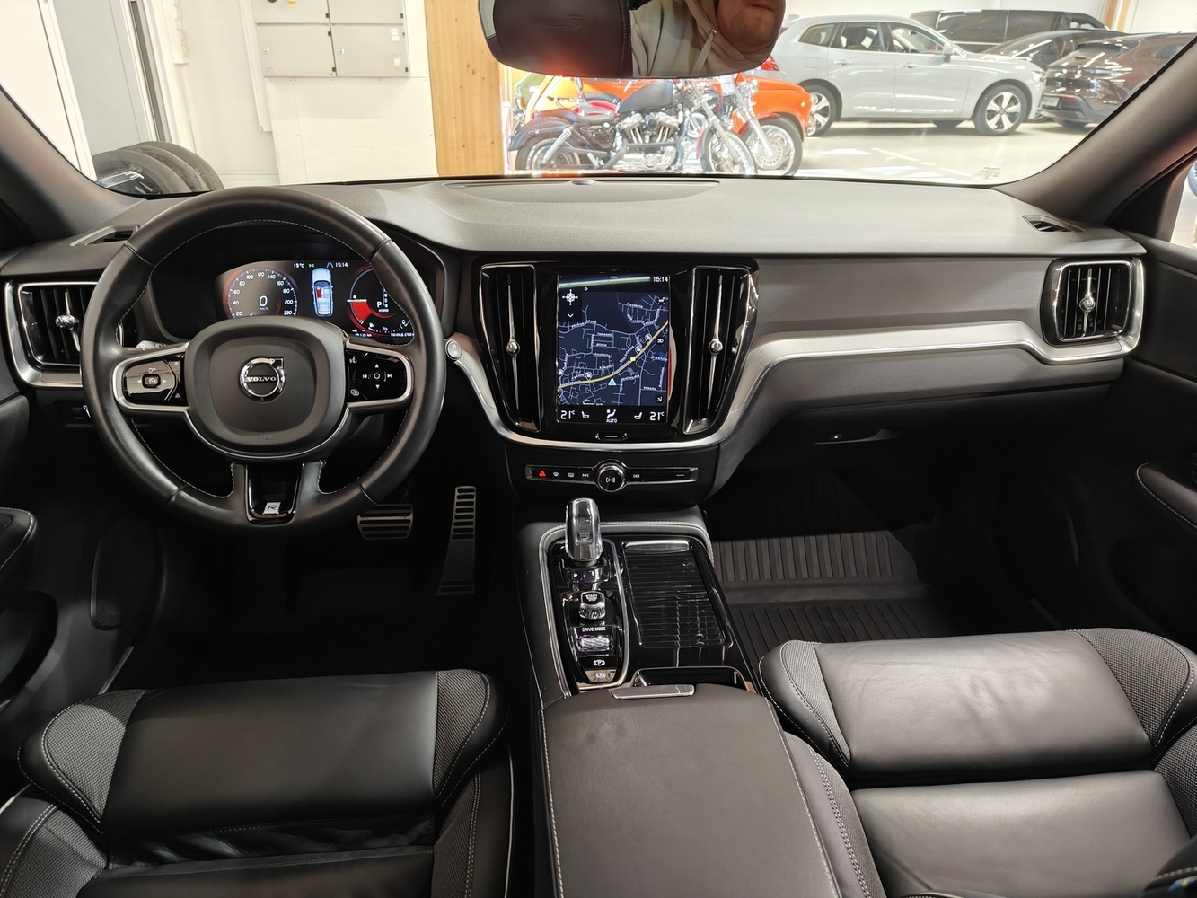Volvo V60 vaihtoauto