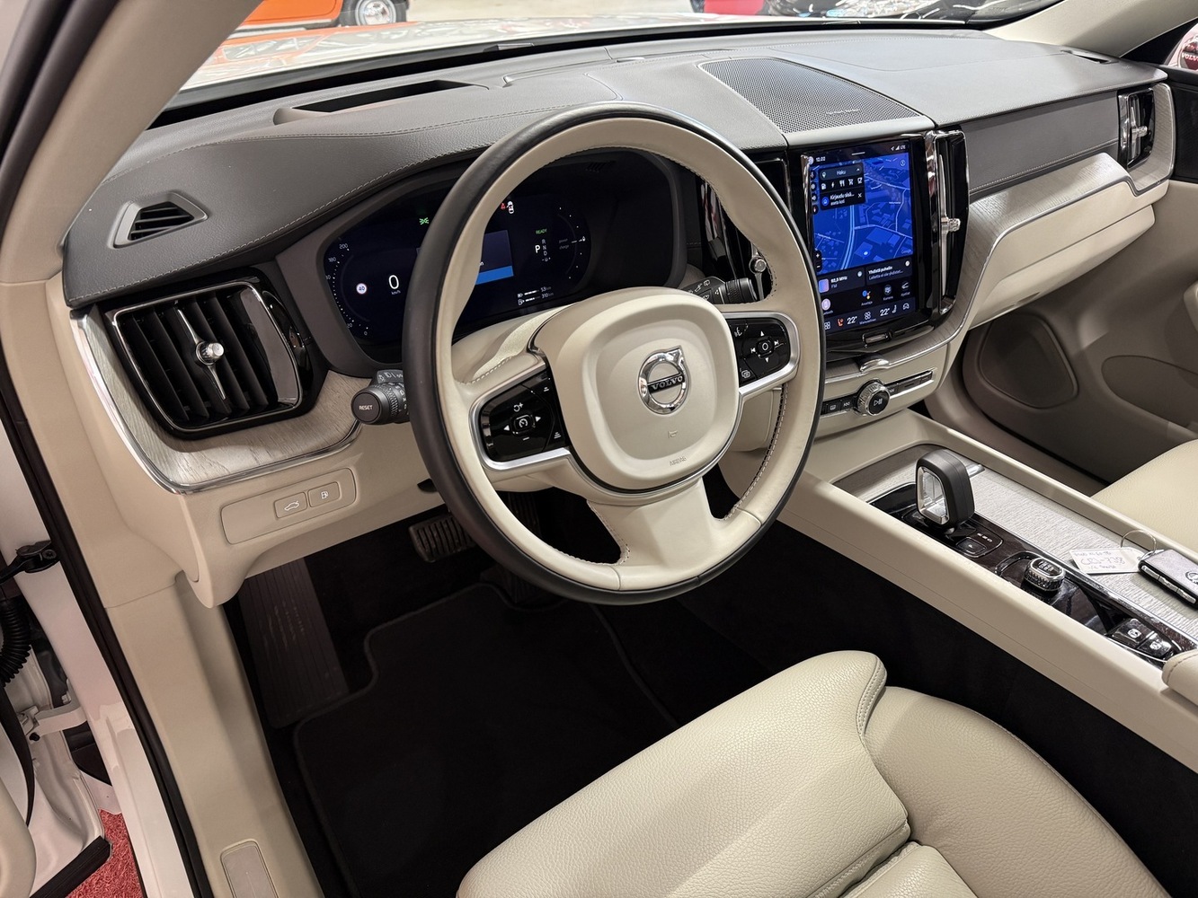 Volvo XC60 vaihtoauto