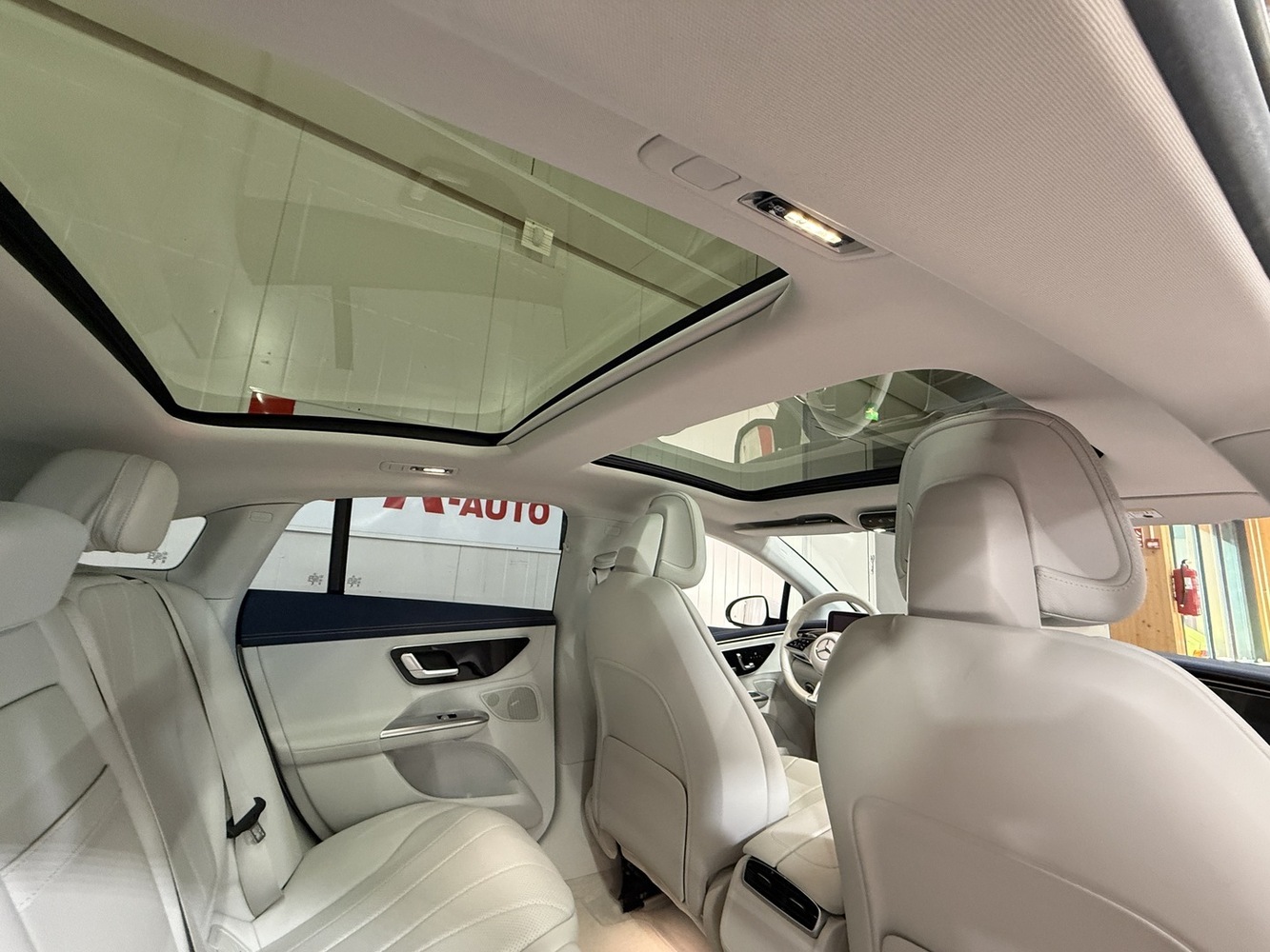 Mercedes-Benz EQE vaihtoauto