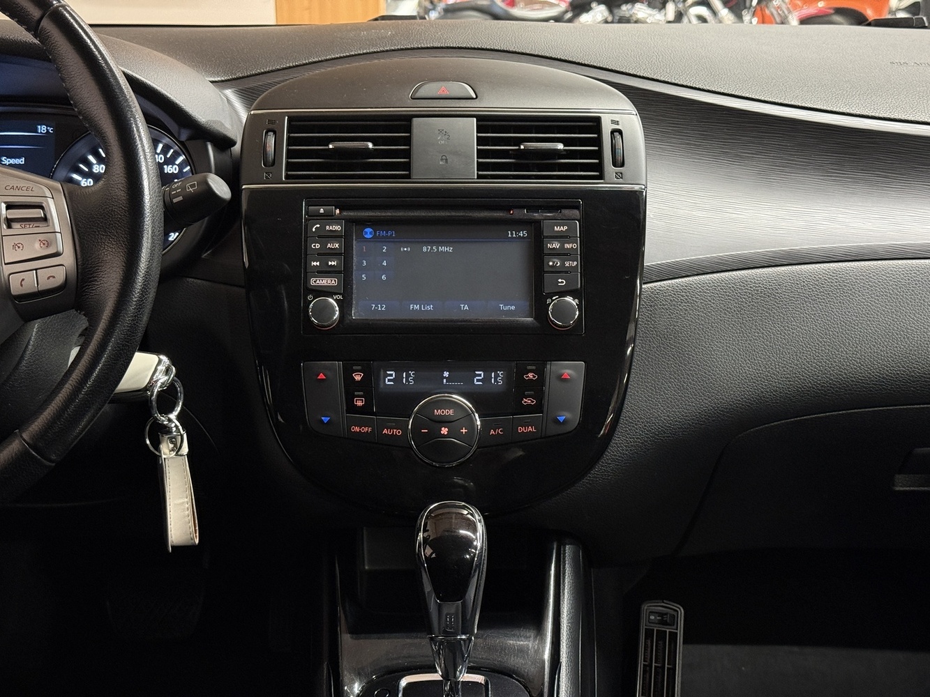 Nissan Pulsar vaihtoauto