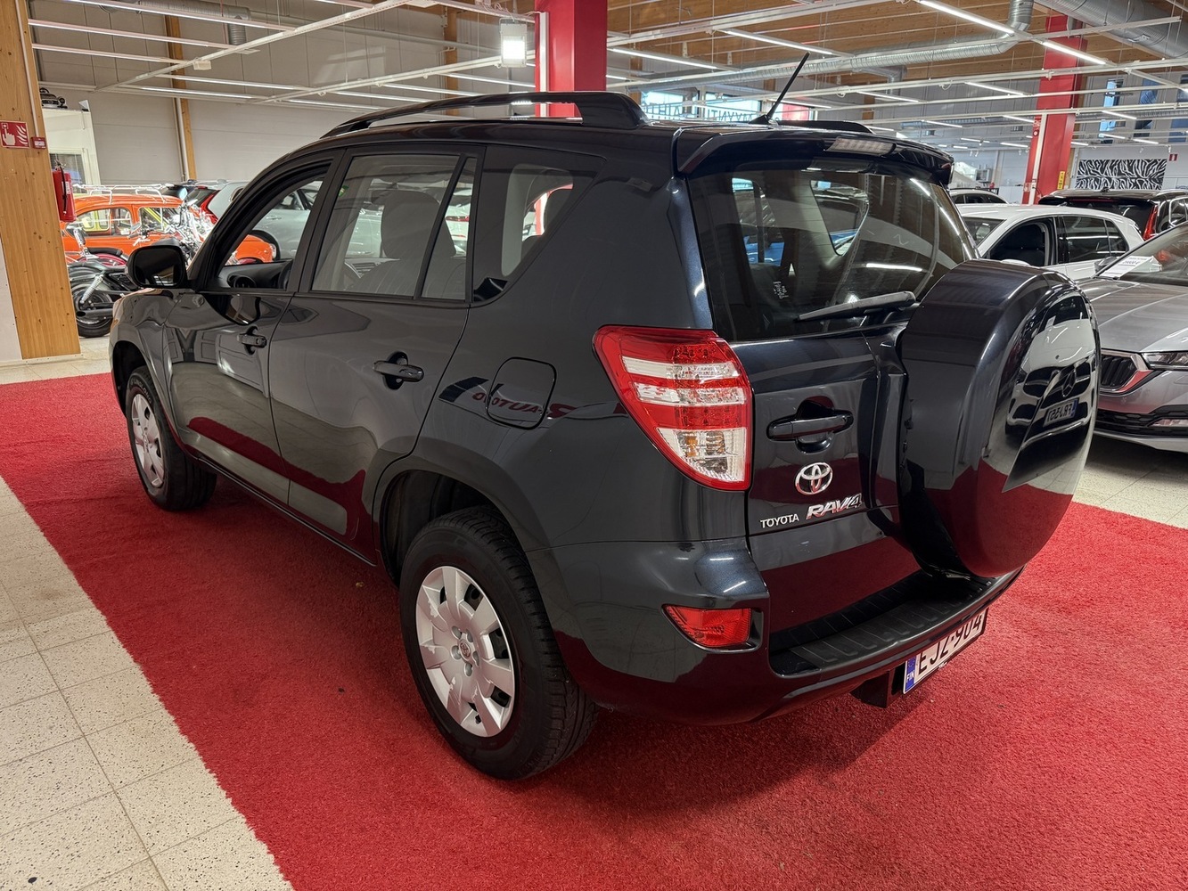Toyota RAV4 vaihtoauto