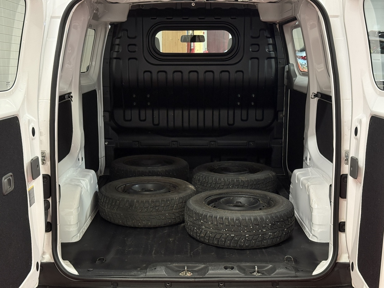 Nissan NV200 vaihtoauto