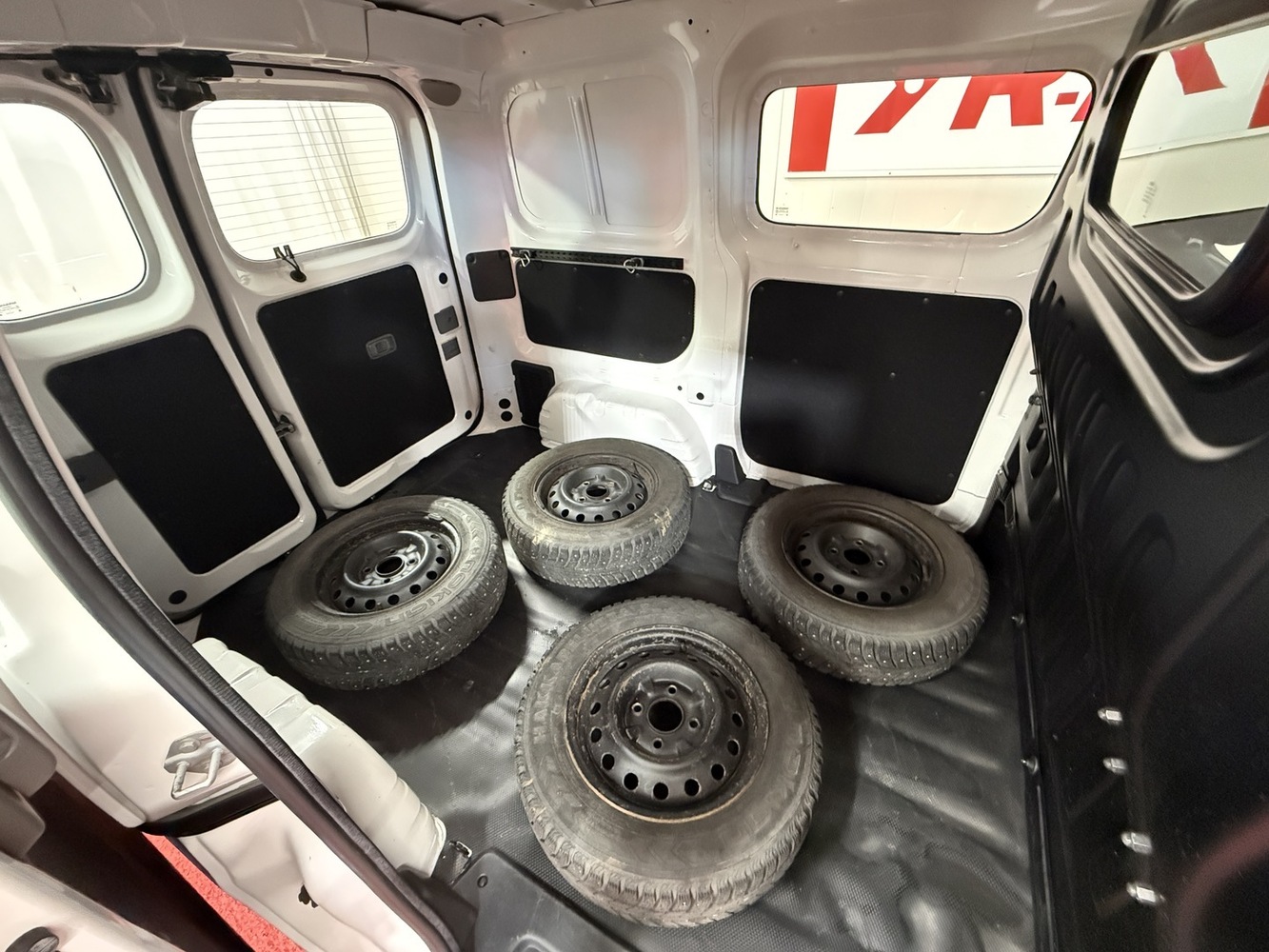 Nissan NV200 vaihtoauto