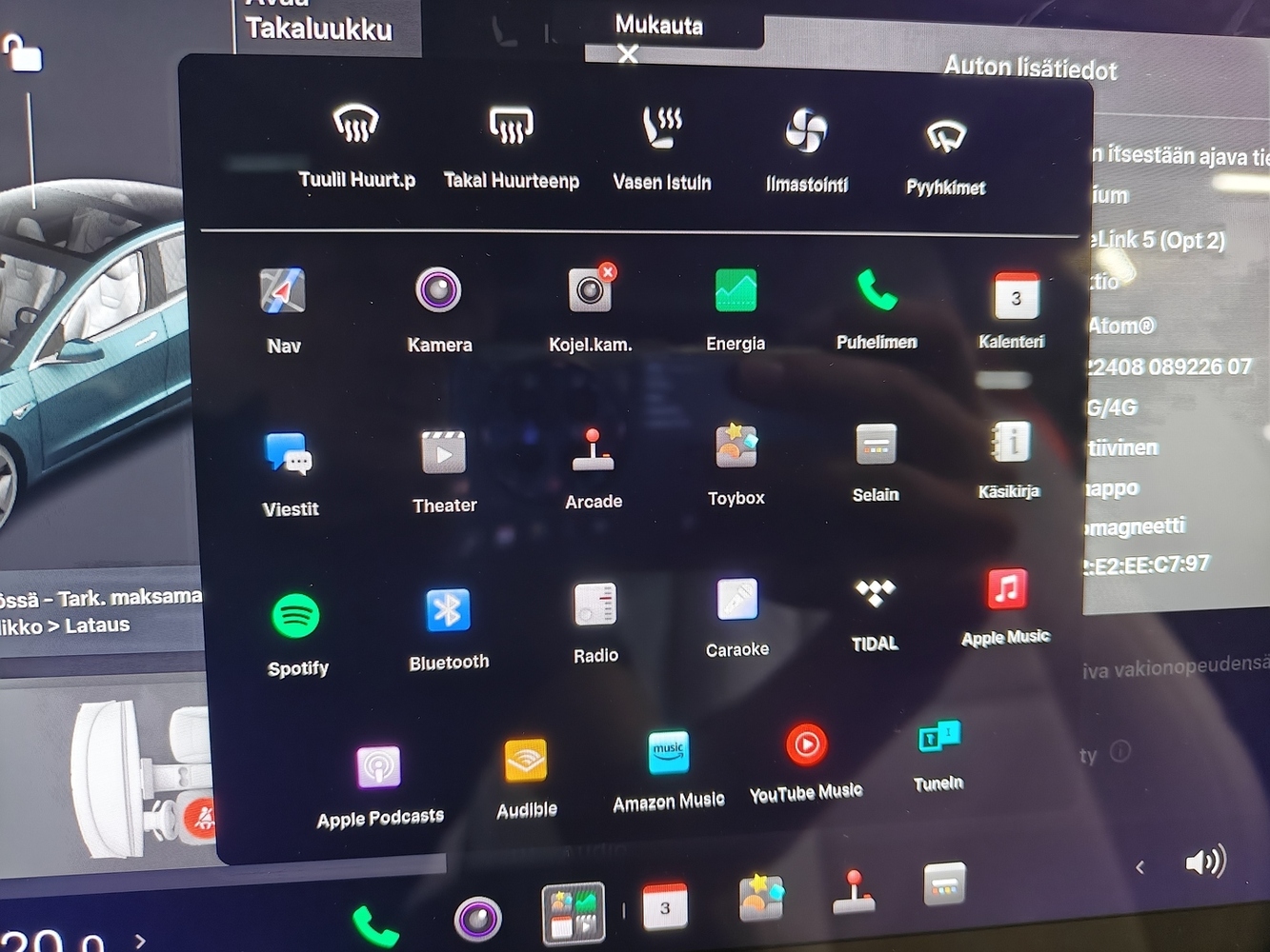 Tesla Model 3 vaihtoauto