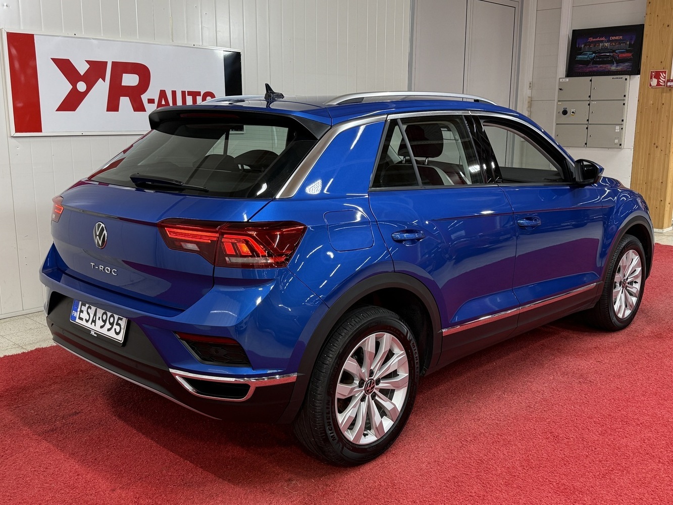 Volkswagen T-Roc vaihtoauto