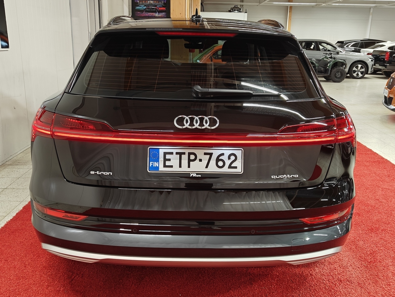 Audi e-tron vaihtoauto