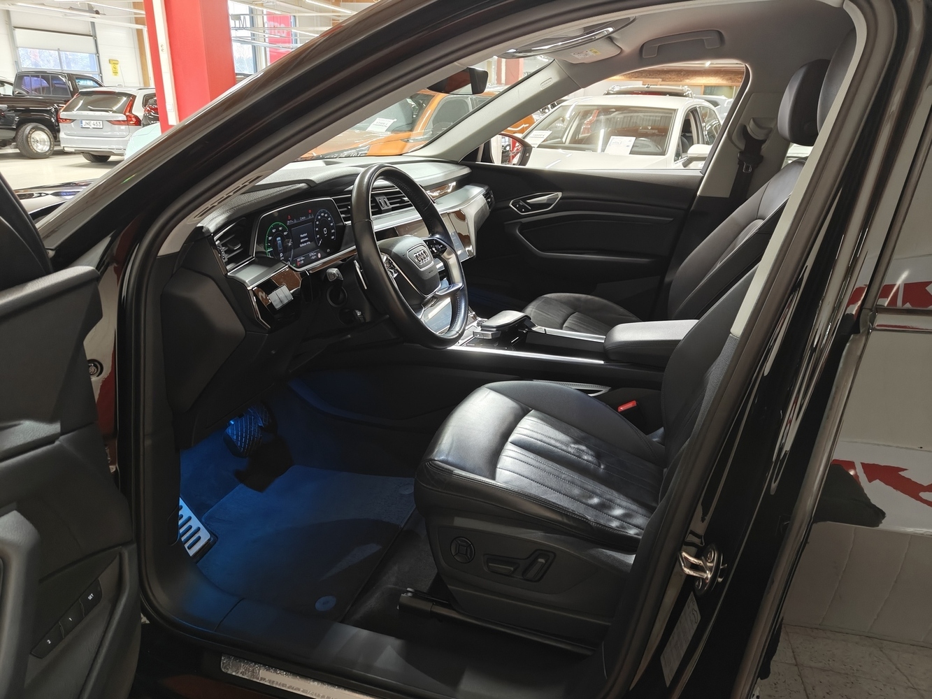 Audi e-tron vaihtoauto