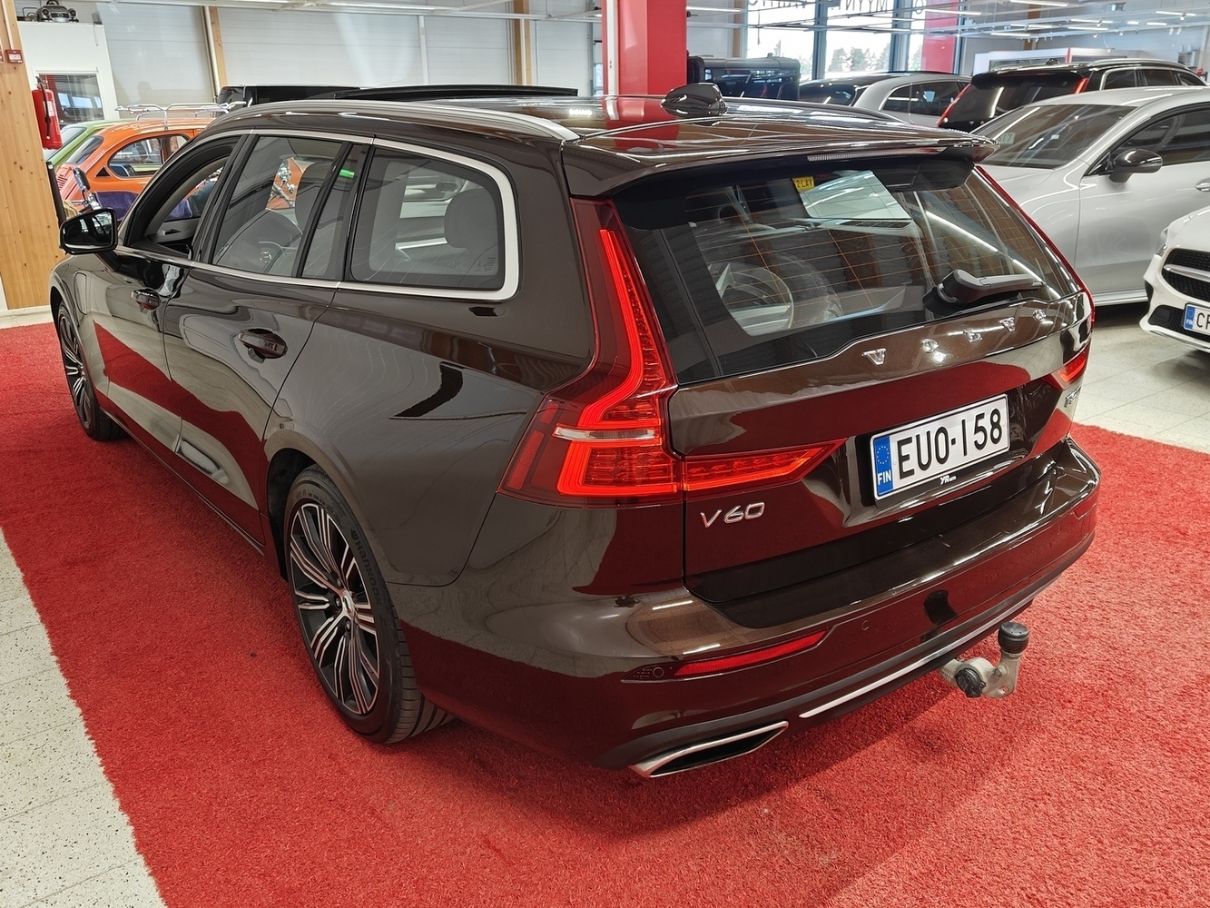 Volvo V60 vaihtoauto