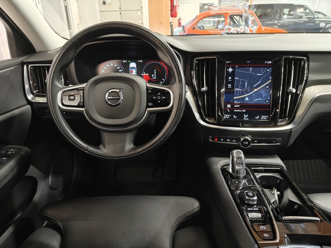 Volvo V60 vaihtoauto