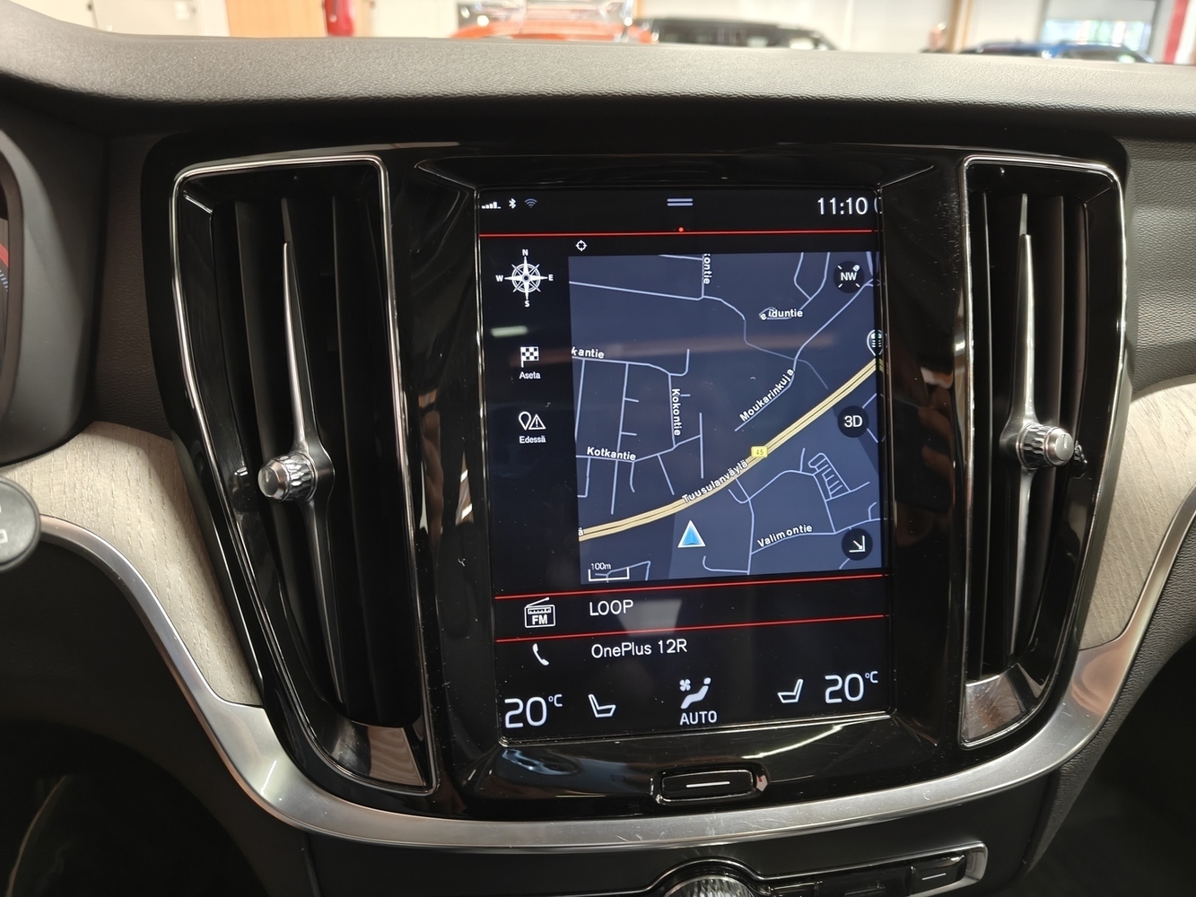 Volvo V60 vaihtoauto
