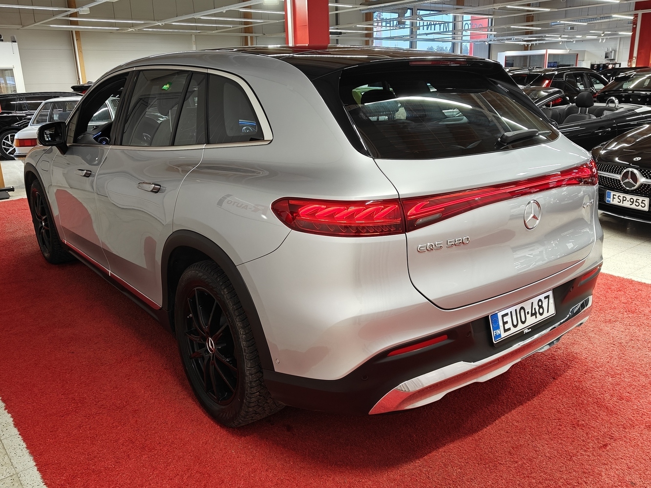 Mercedes-Benz EQS vaihtoauto