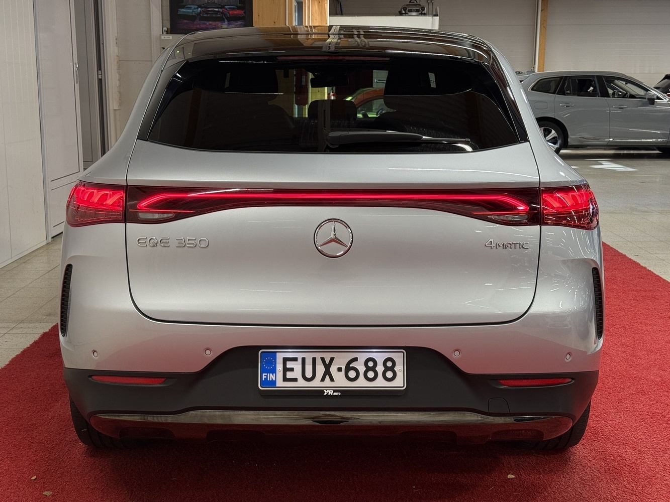 Mercedes-Benz EQE vaihtoauto