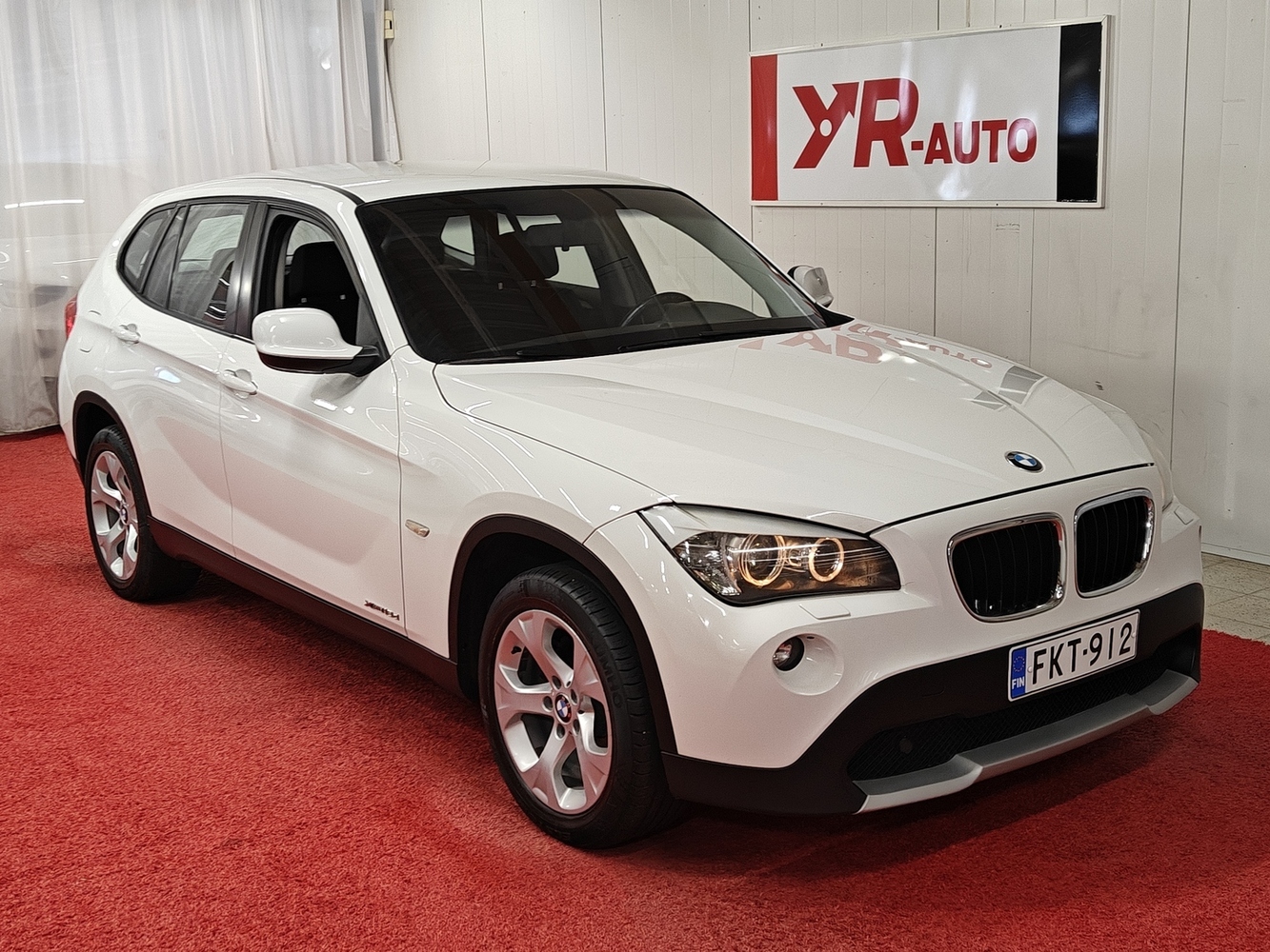 BMW X1 vaihtoauto