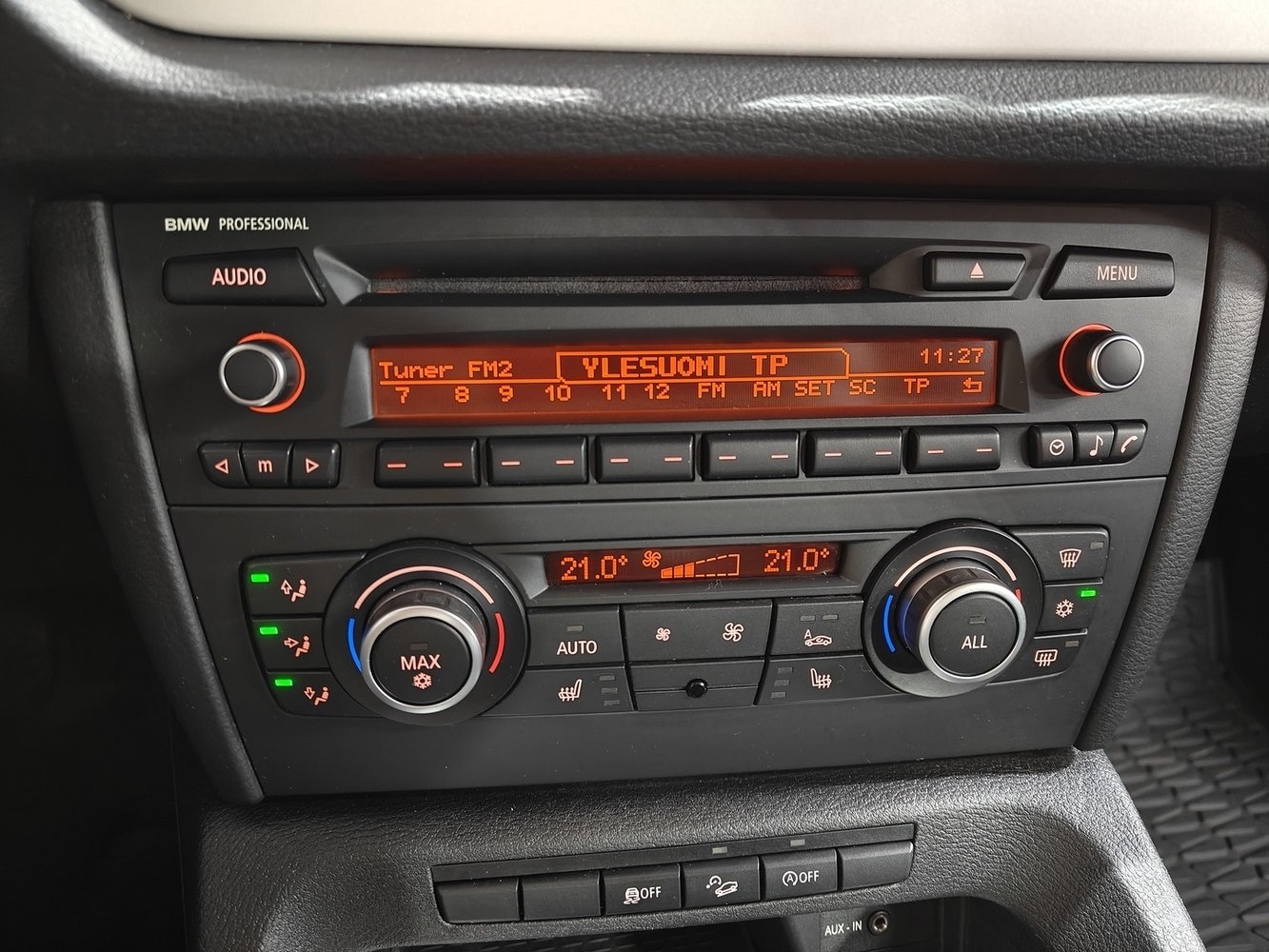 BMW X1 vaihtoauto