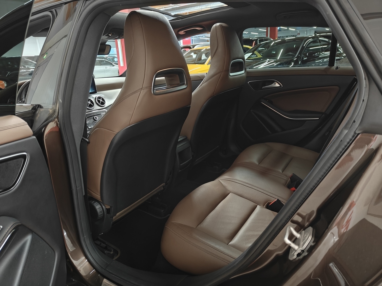 Mercedes-Benz CLA-sarja vaihtoauto