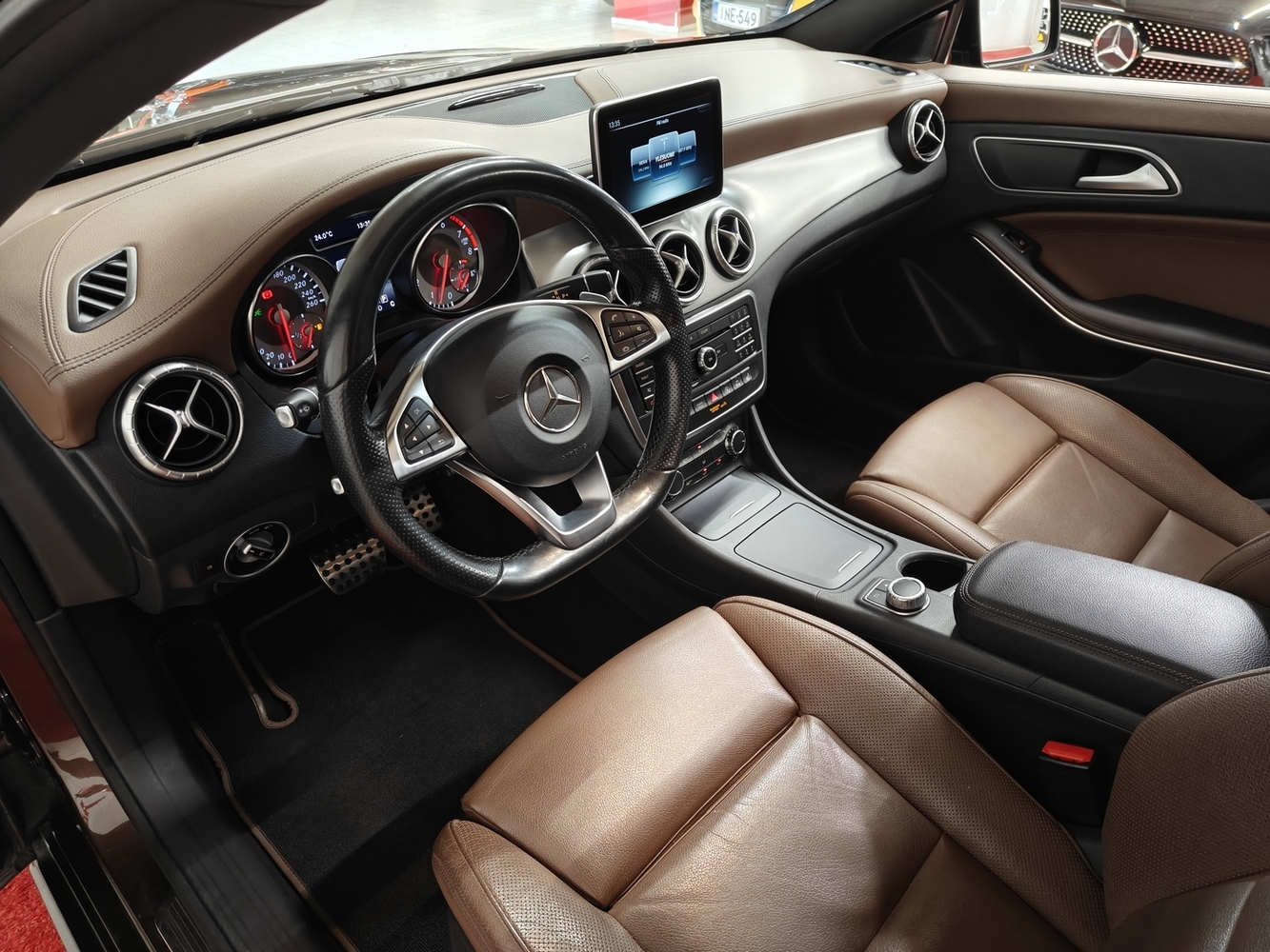 Mercedes-Benz CLA-sarja vaihtoauto