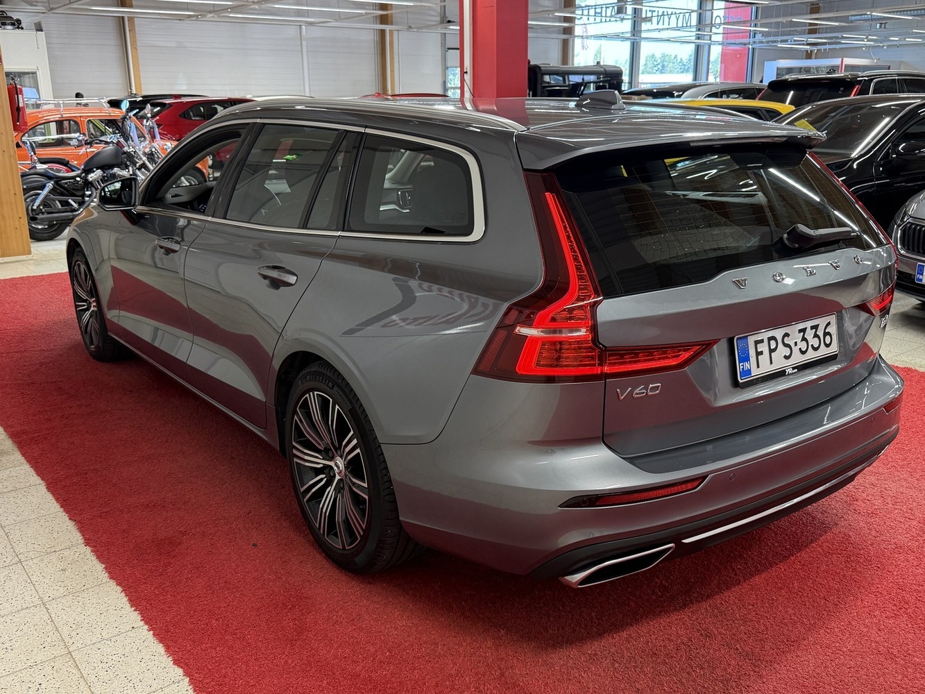 Volvo V60 vaihtoauto