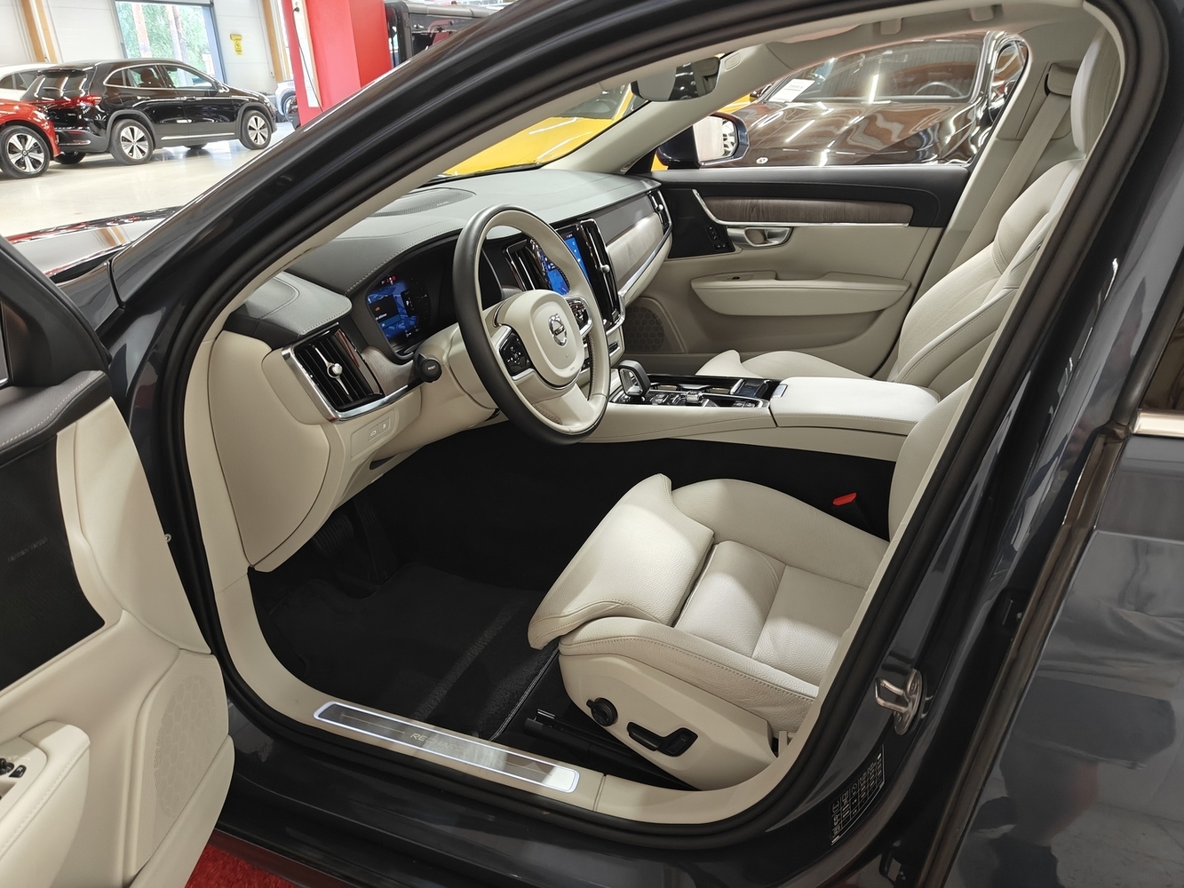 Volvo S90 vaihtoauto