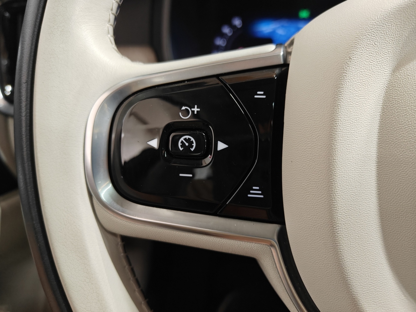 Volvo S90 vaihtoauto