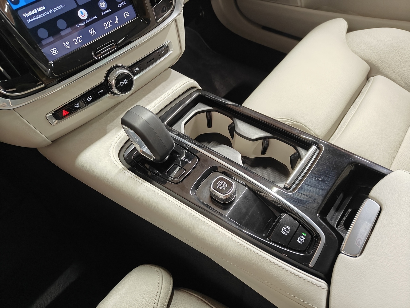Volvo S90 vaihtoauto