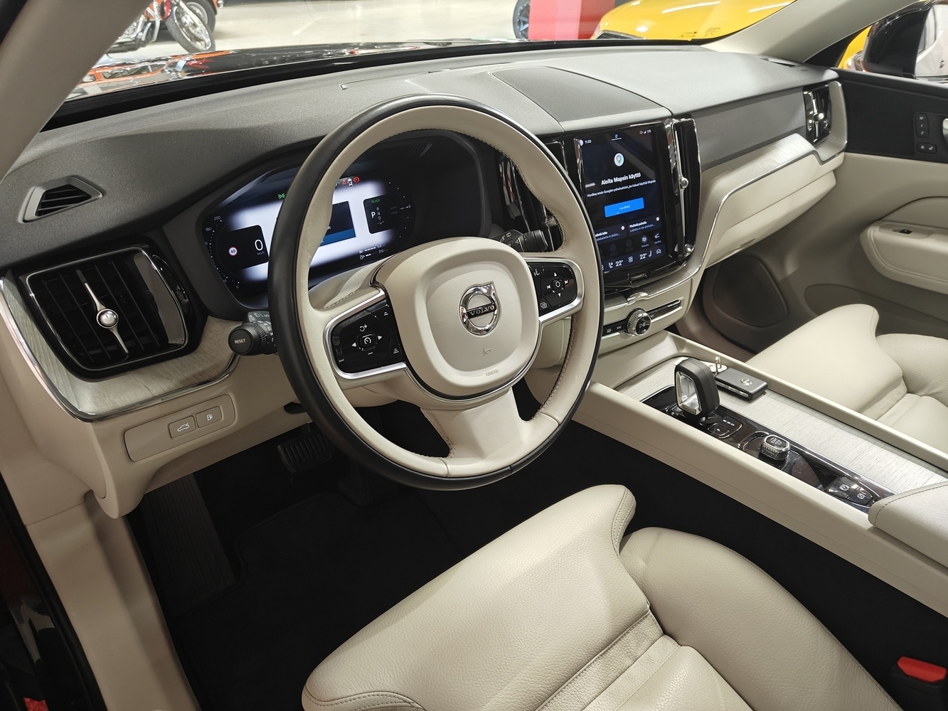 Volvo XC60 vaihtoauto