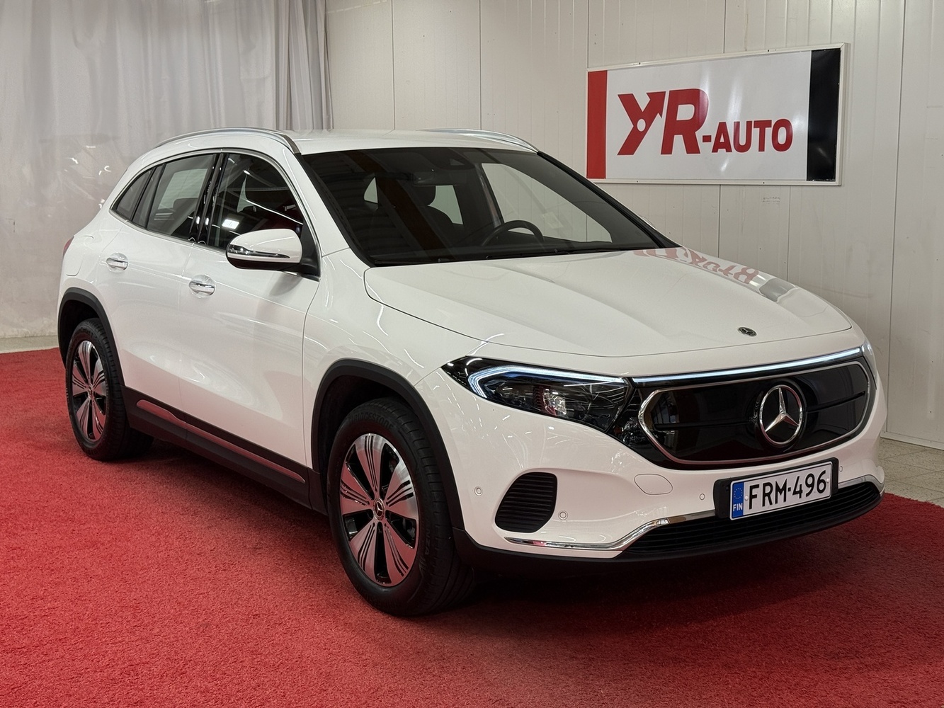 Mercedes-Benz EQA vaihtoauto
