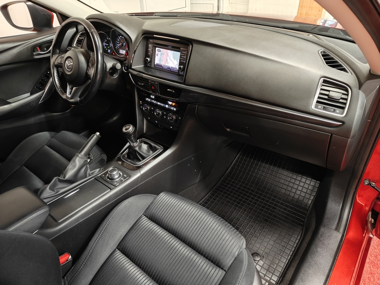 Mazda 6 vaihtoauto