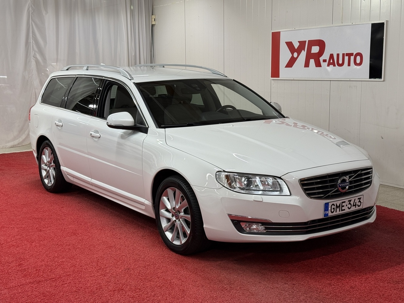 Volvo V70 vaihtoauto