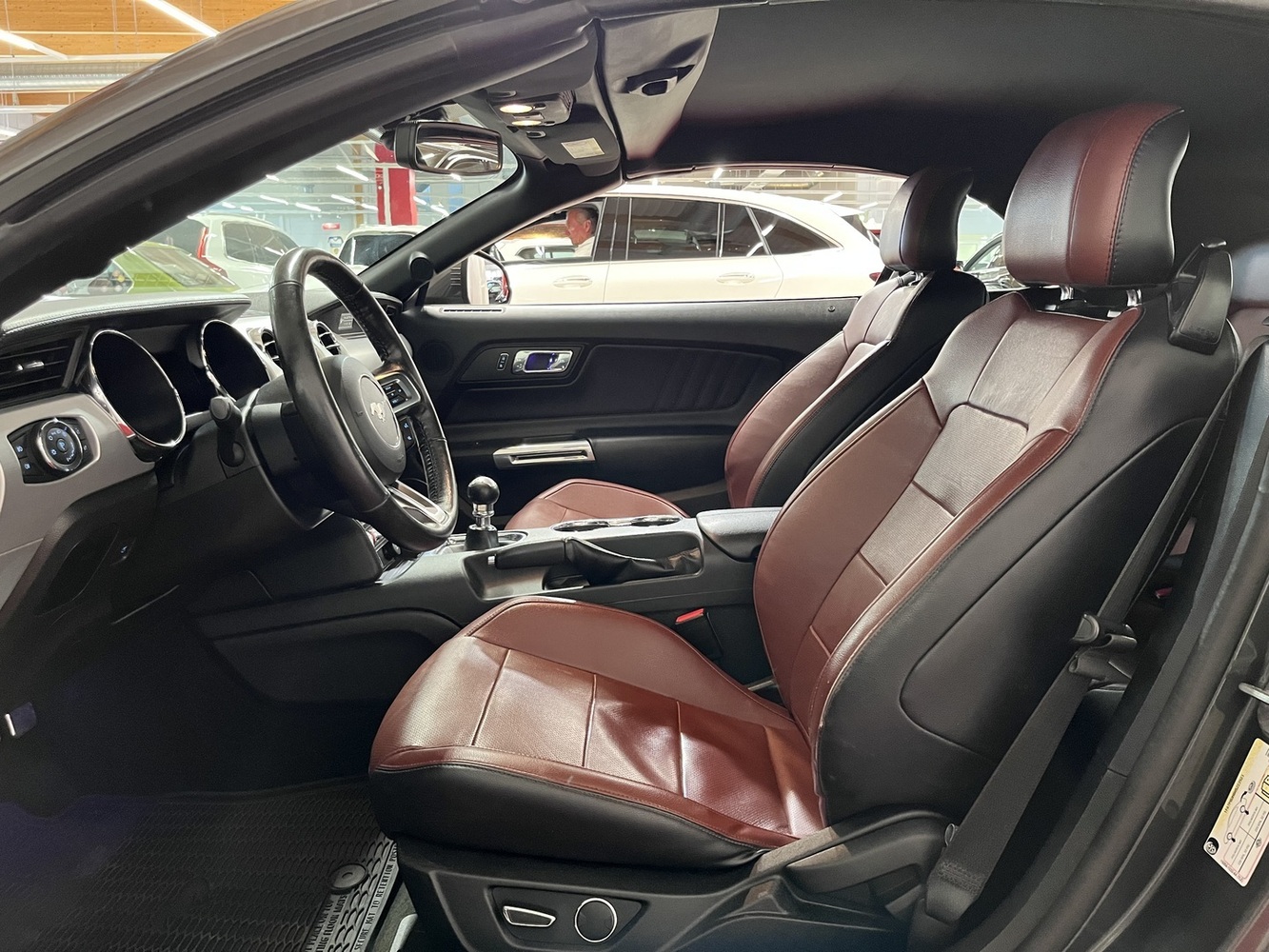 Ford USA Mustang vaihtoauto
