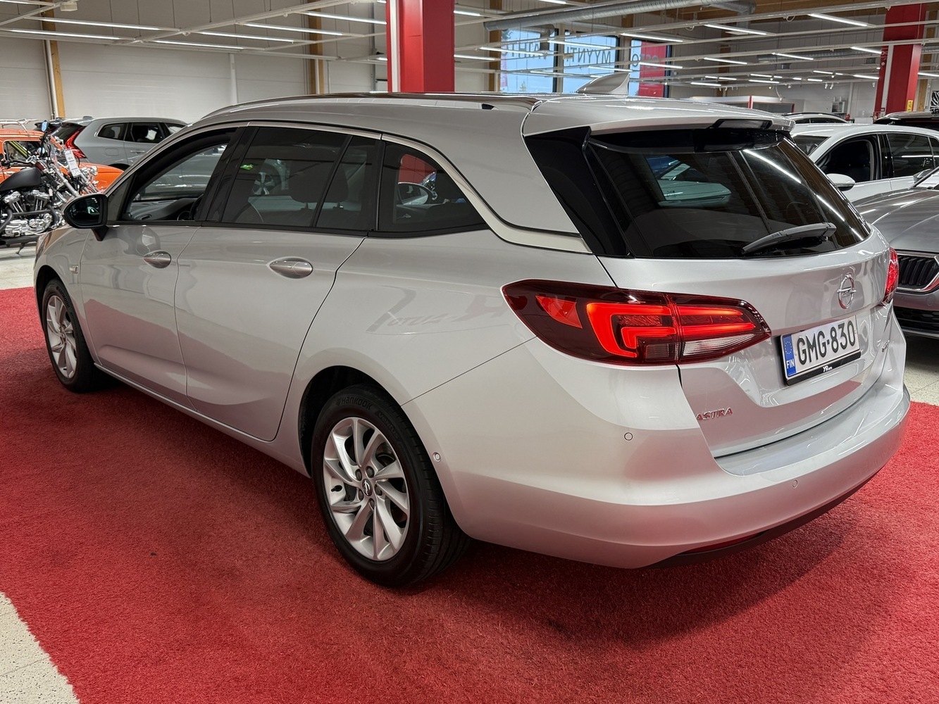 Opel Astra vaihtoauto